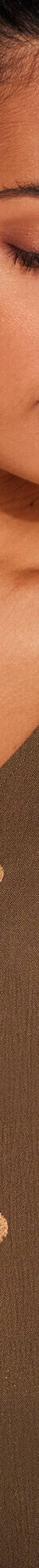 Bloes in crepon met goudkleurige print (kaki / goudkleurig) Bloes in crepon met goudkleurige print (kaki / goudkleurig)